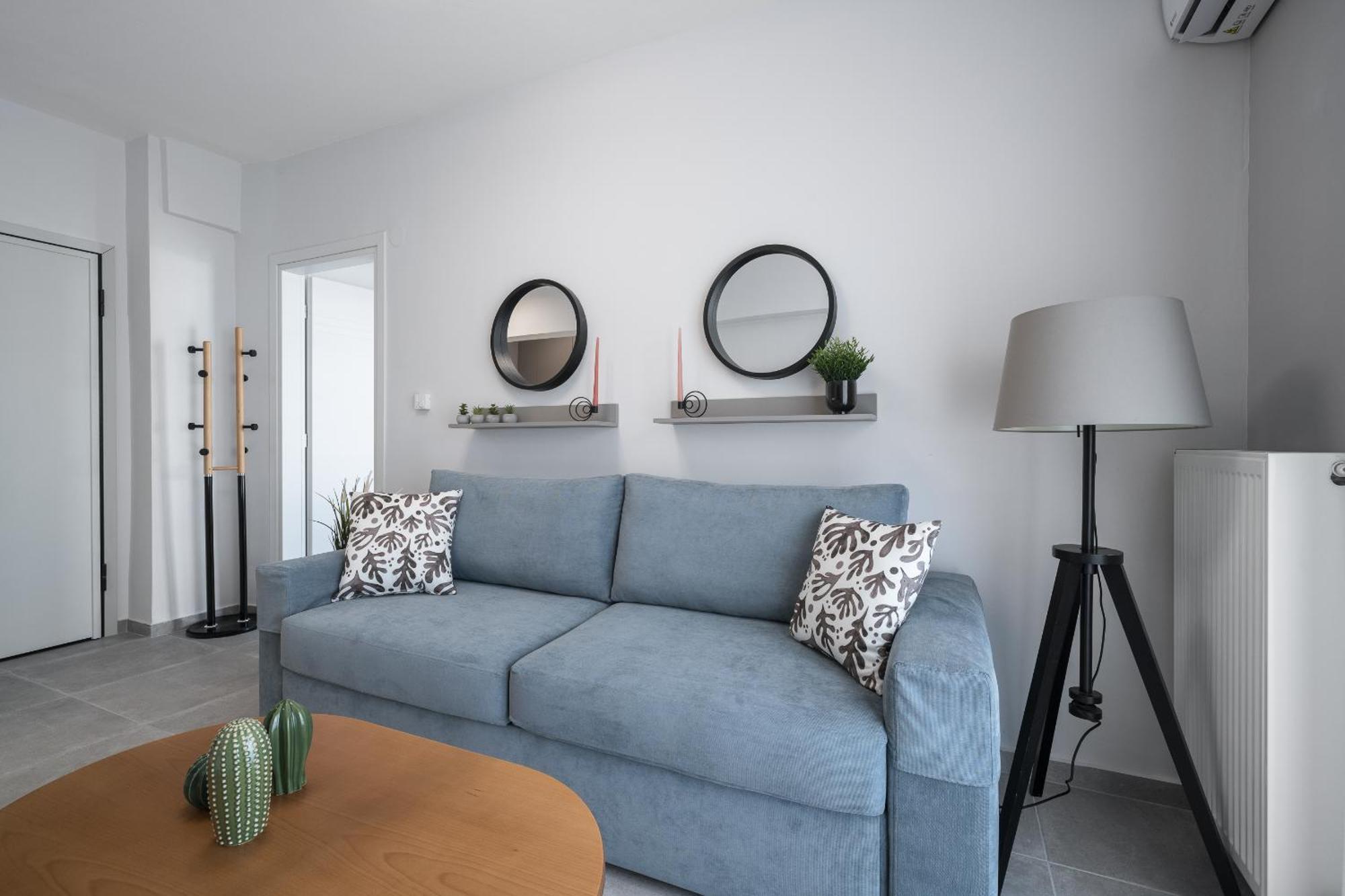 Damon's - 2 Bedrooms Apartment *