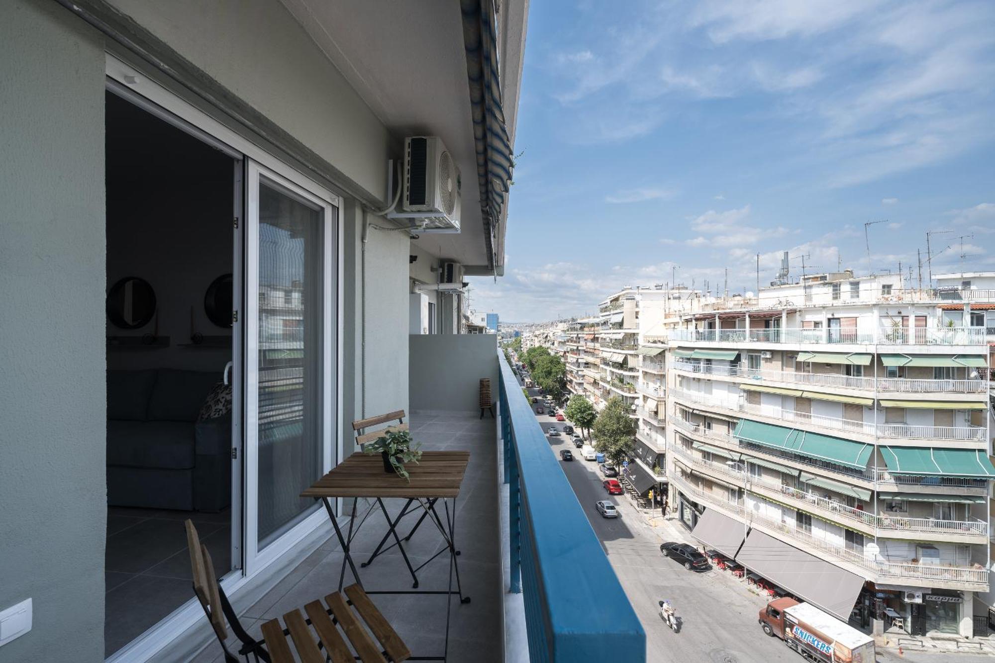 Damon's - 2 Bedrooms * Thessaloniki